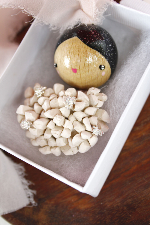 (image pour) Petite Fleur Céramique Capucine